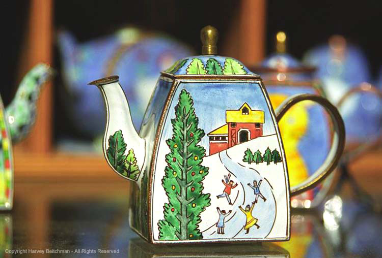 Bordeaux Teapot A.jpg